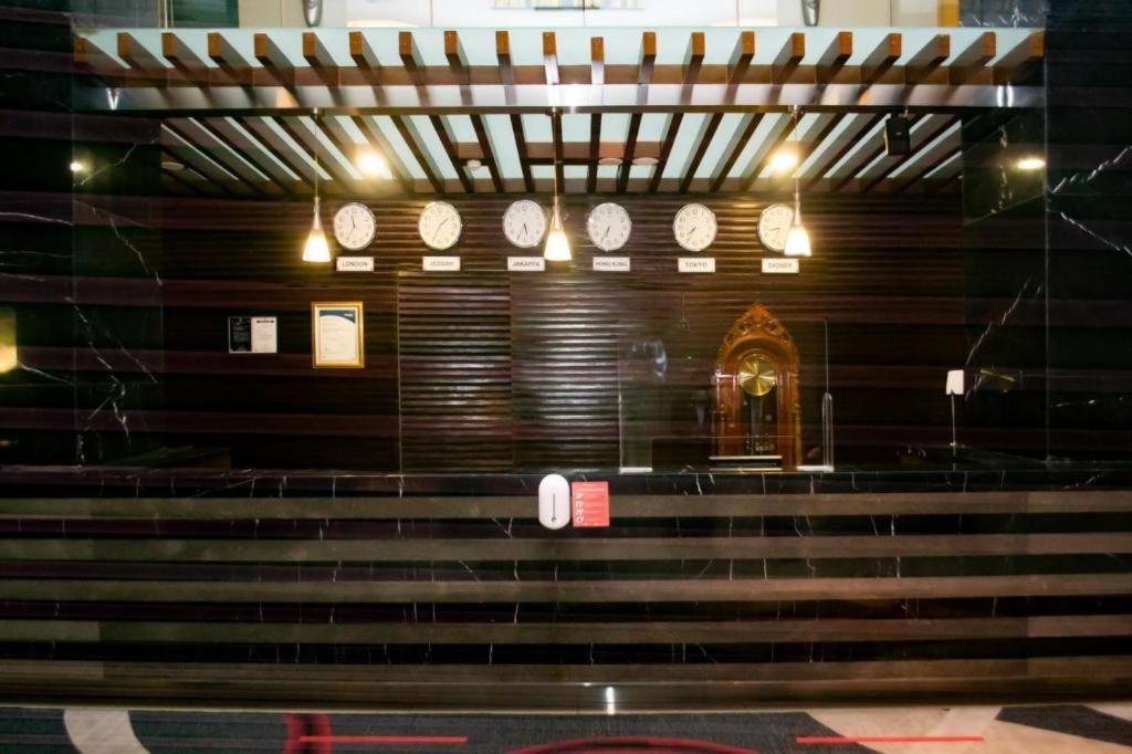 Swiss-Belhotel Mangga Besar Yakarta Exterior foto